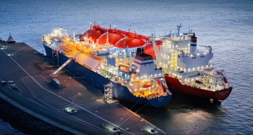 «Нафтогаз» вперше поставив американський газ через термінал в Німеччині