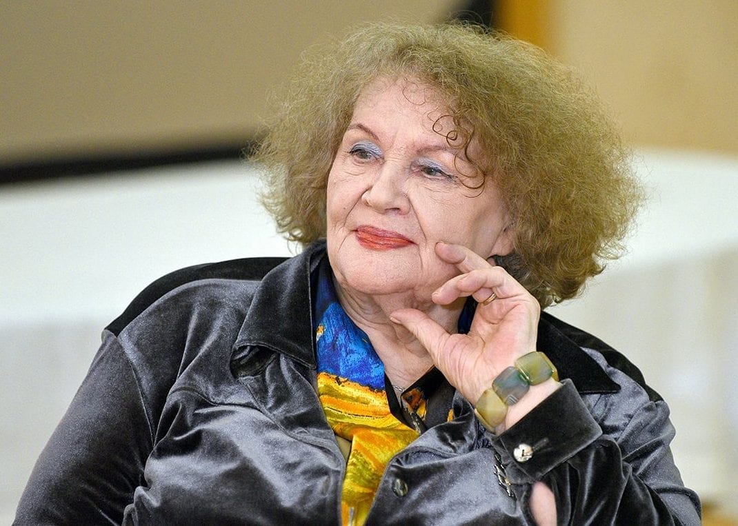 Ліна Костенко видасть нову поетичну збірку  «Вітер з Марса»