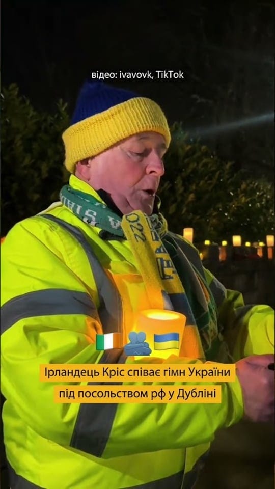 Живе за тисячі кілометрів від України, але своїм серцем і діями — разом з нею 