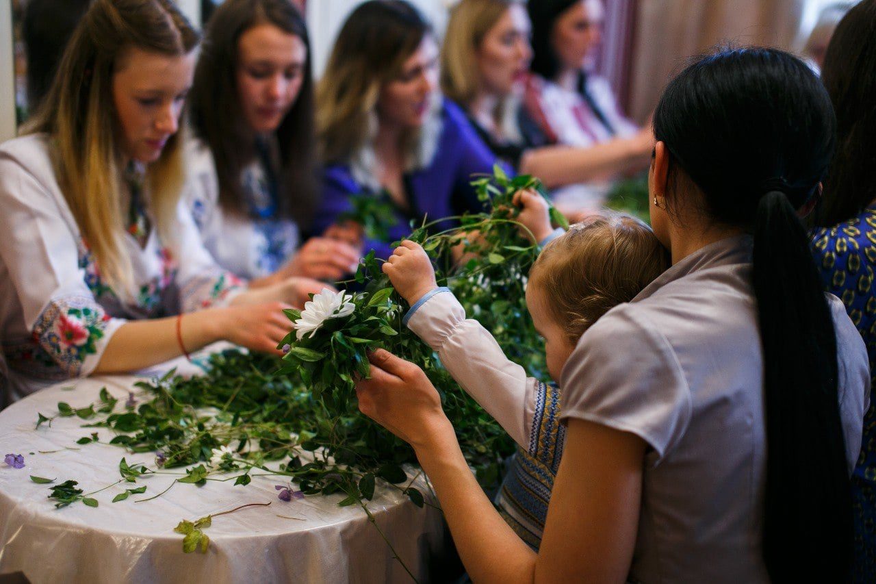 Українки представили обряд «плетіння долі» та увійшли в топ-5 Young European Heritage Makers