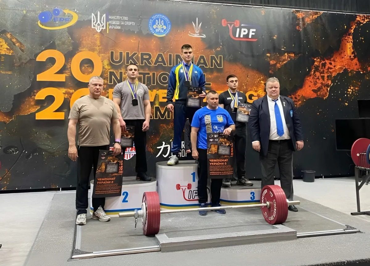 На чемпіонаті України пауерліфтер побив одразу 9 рекордів