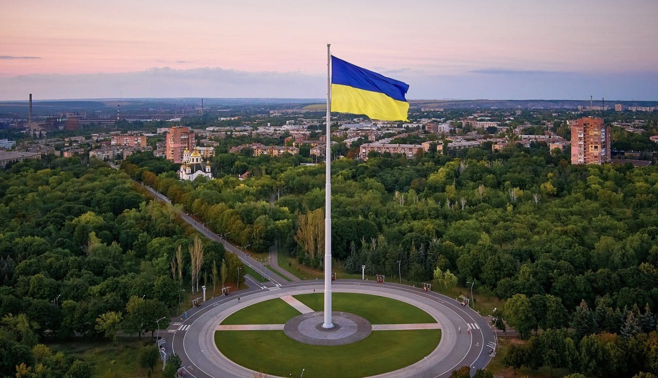 Звання «Місто-герой України» отримали ще 16 населених пунктів