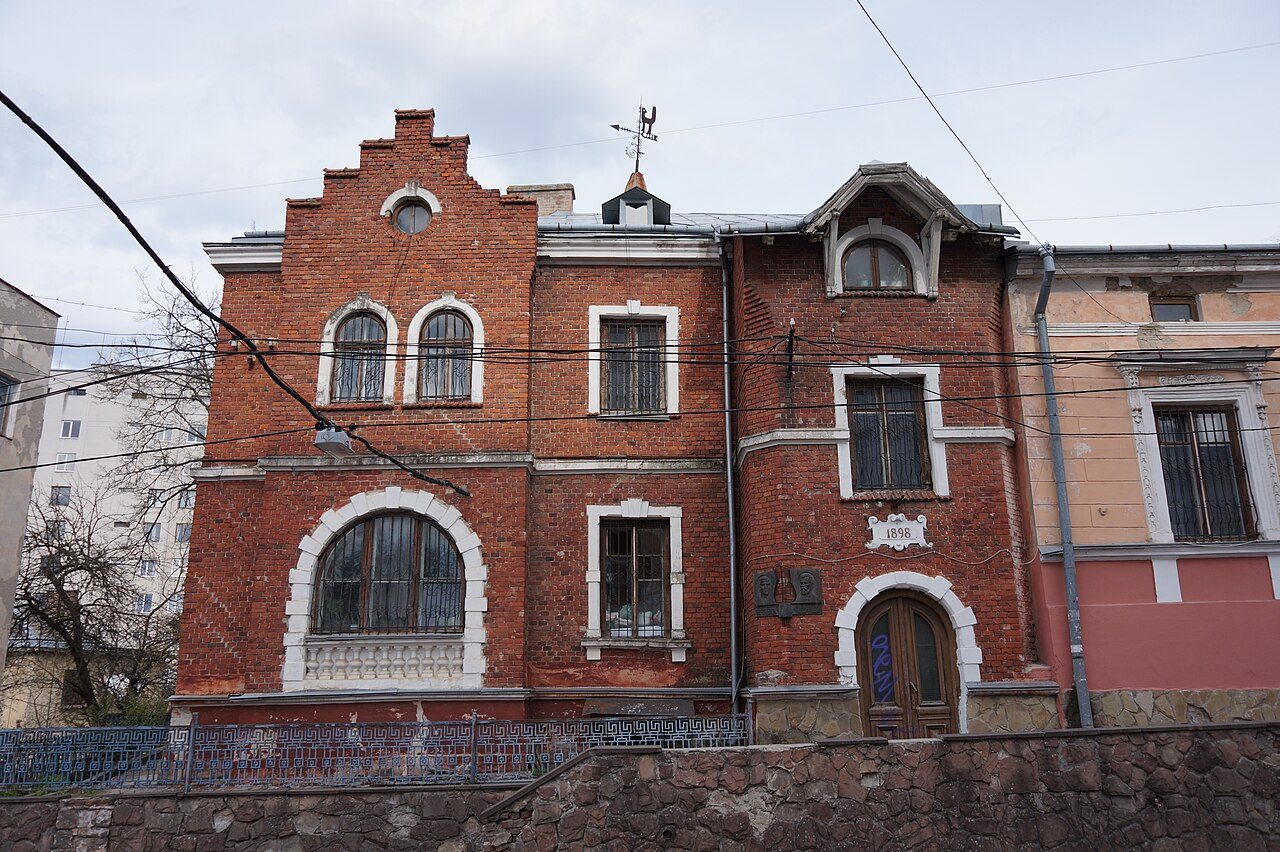 У Тернополі готують до реставрації віллу Вітошинських, яка вціліла під час Другої світової війни