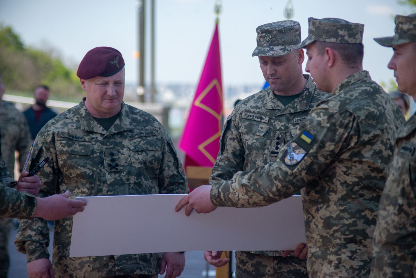 У Києві відкрили пам’ятний знак фахівцям цивільно-військового співробітництва