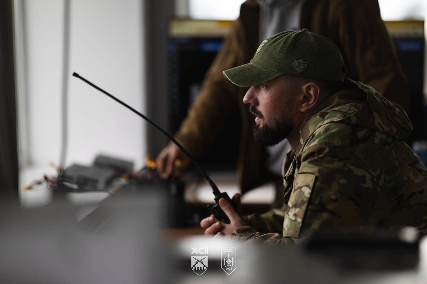 Українські військові першими у світі тестують миттєву передачу супутникових знімків на фронт