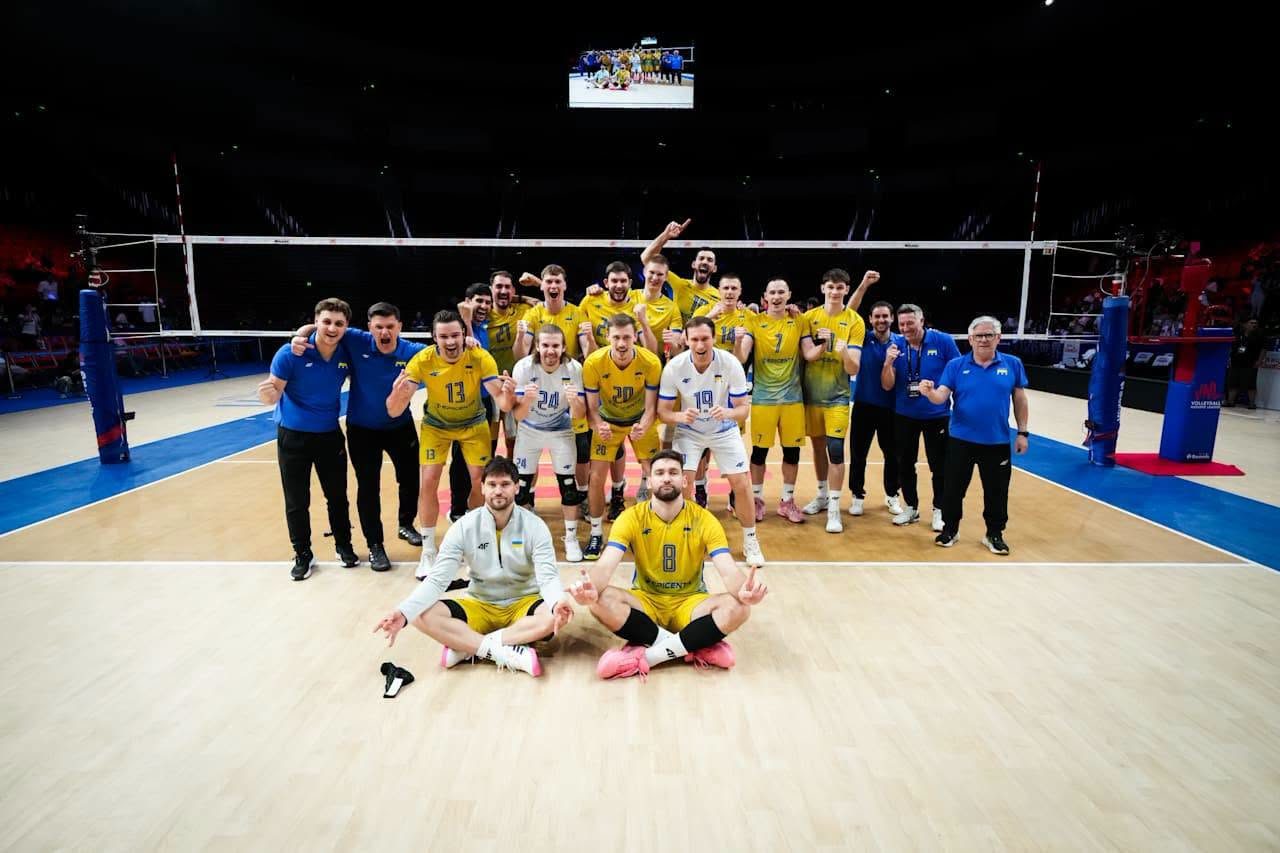 Україна вперше обіграла одну з найсильніших збірних світу з волейболу (ВІДЕО)