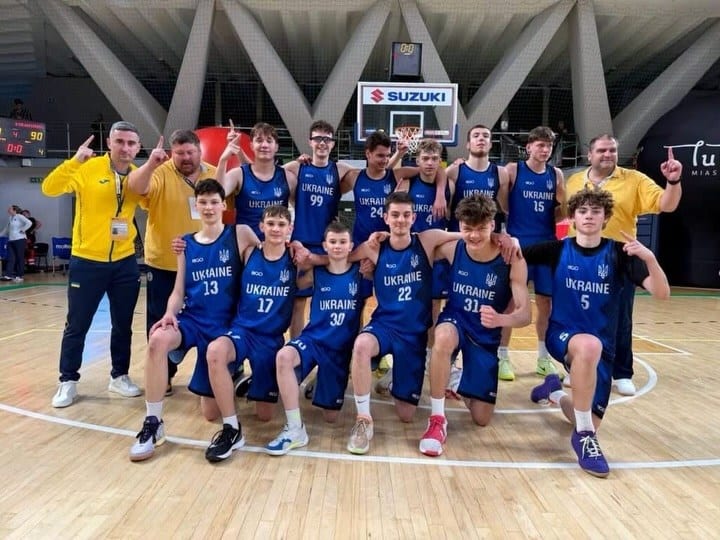 Жіноча та чоловіча дефлімпійські збірні України з баскетболу виграли чемпіонат світу