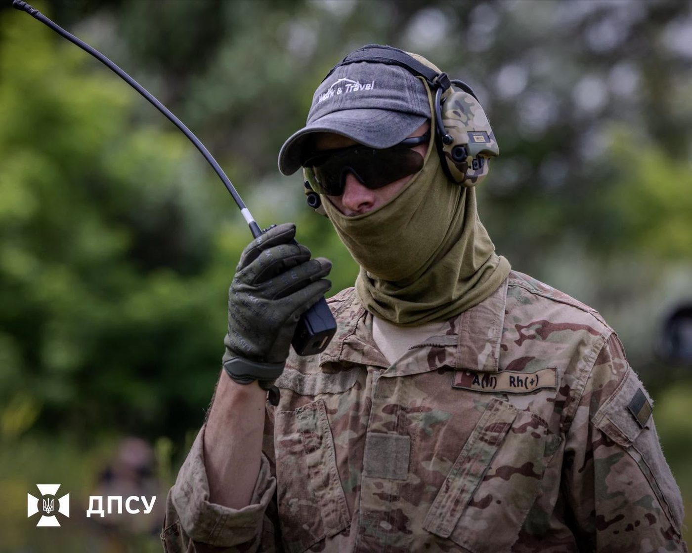 Військові зупинили масований танковий штурм ворога на Добропільському напрямку