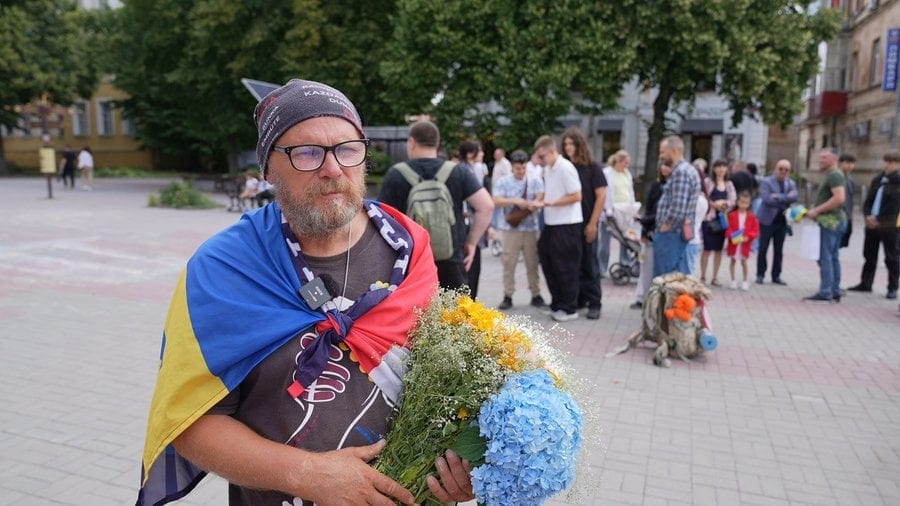 61-річний латвієць дійшов до Вінниці 1400 км, щоб зібрати гроші для ЗСУ