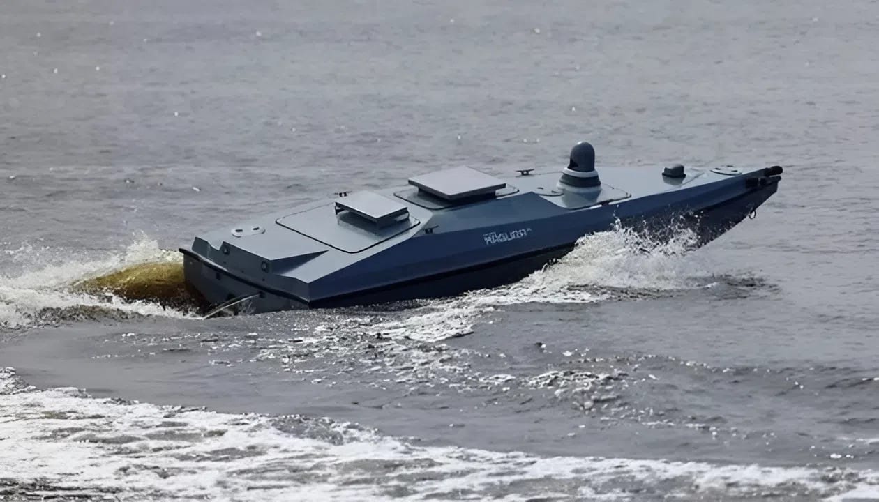Морські безпілотники Magura з FPV-дронами на борту почали нищити наземні цілі росіян у Криму