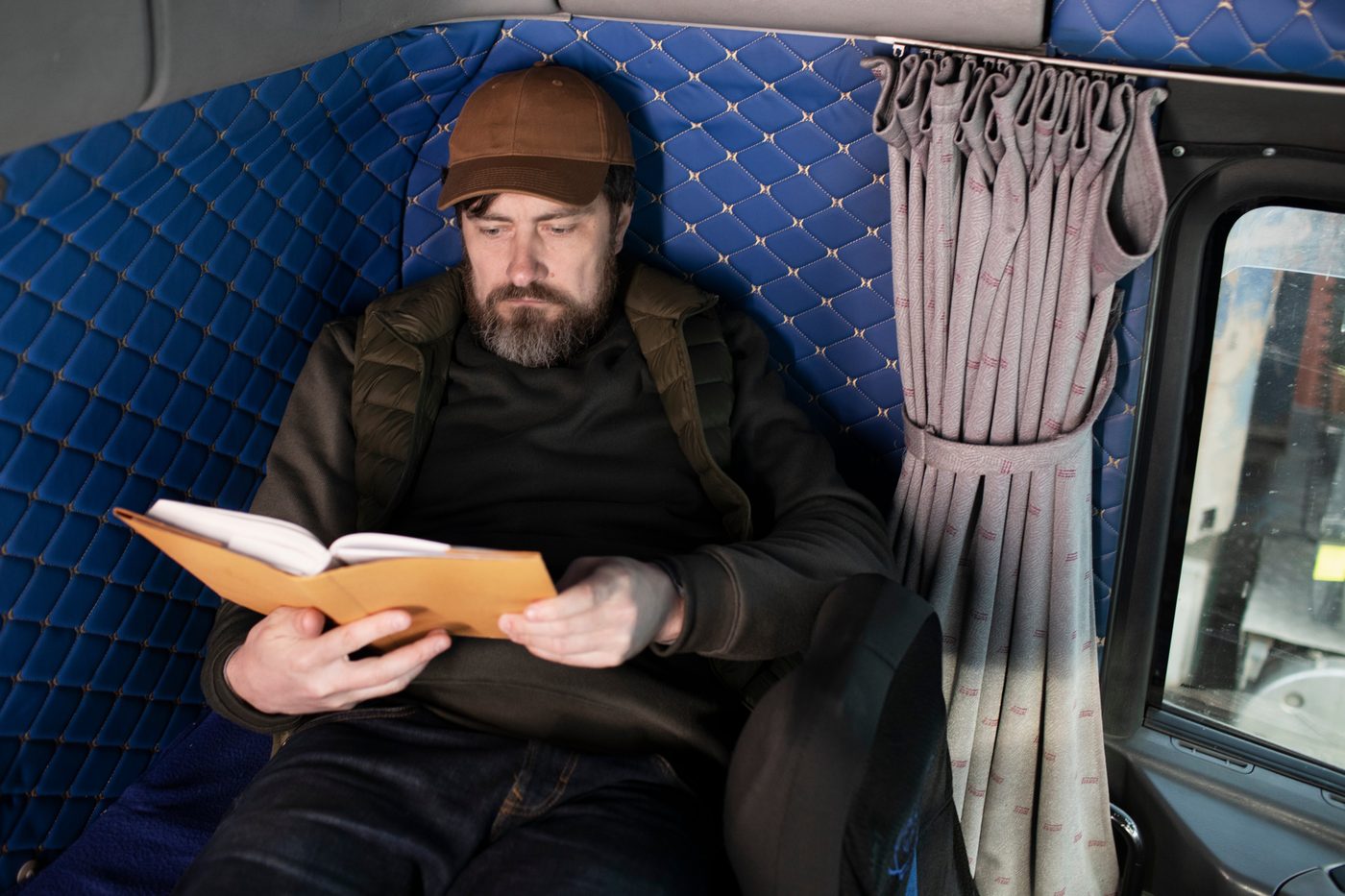 В «Укрзалізниці» можна буде замовити книгу та отримати її під час поїздки
