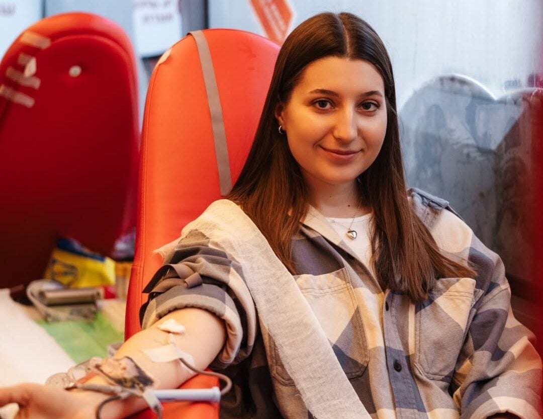 В Україні запустили додаток, який сповіщатиме донорів крові про термінові потреби