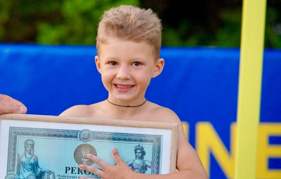 7-річний українець встановив одразу 5 національних рекордів за місяць