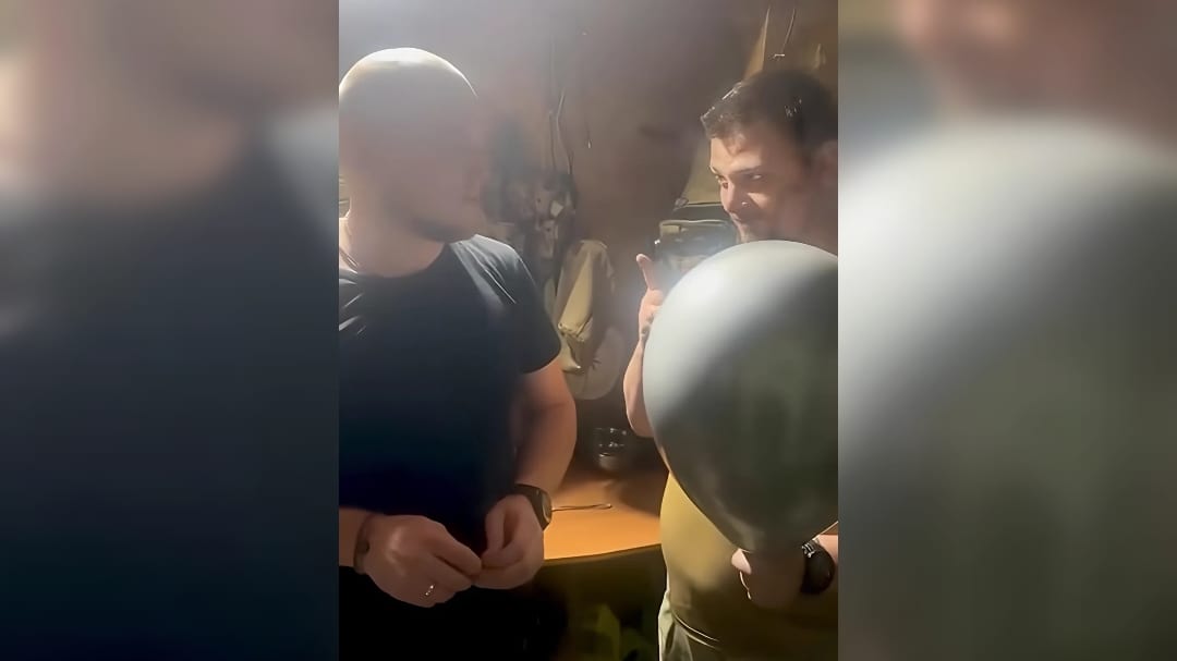 Прикордонники влаштували гендер-паті для побратима на передовій (ВІДЕО)