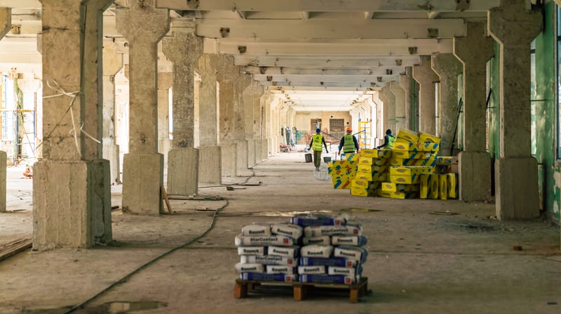 будівельні роботи у Франківську