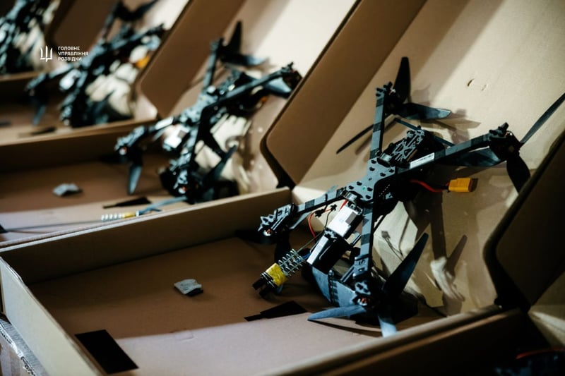 Комік Василь Байдак передав бійцям ГУР допомогу на понад 7 мільйонів гривень