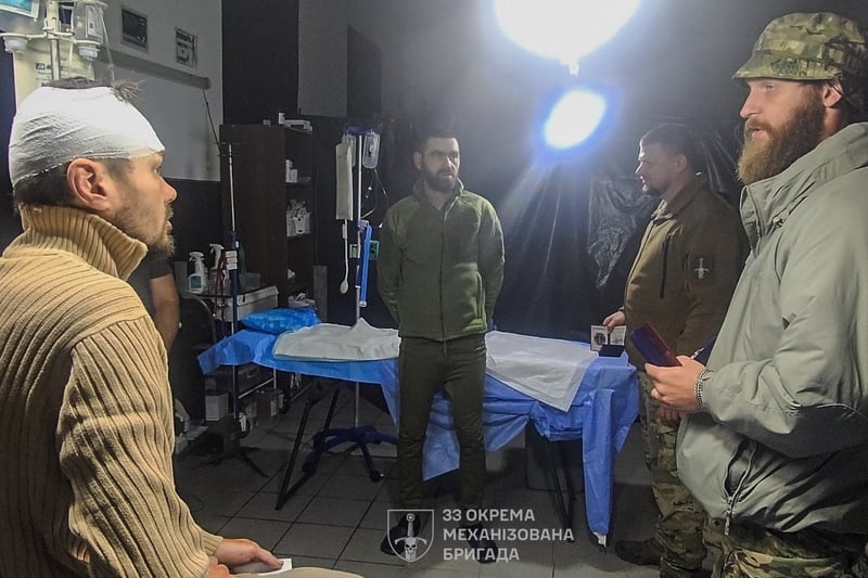 Воїнів 33-ї ОМБр евакуювали після чотирьох місяців оборони