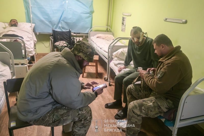 Воїнів 33-ї ОМБр евакуювали після чотирьох місяців оборони