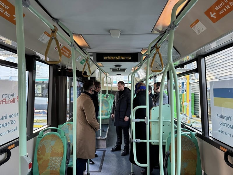 Автобуси від Франції для жителів Київщини