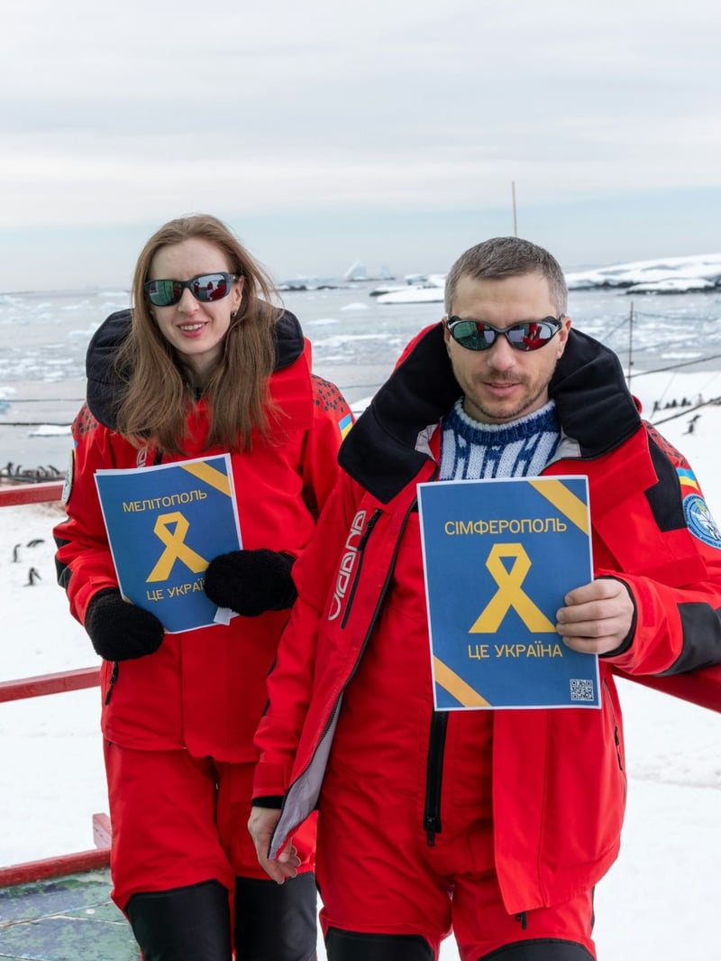 Полярники підтримали українців в окупації