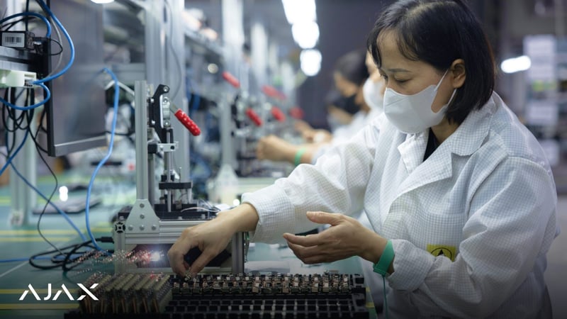 Перший завод української Ajax Systems в Азії