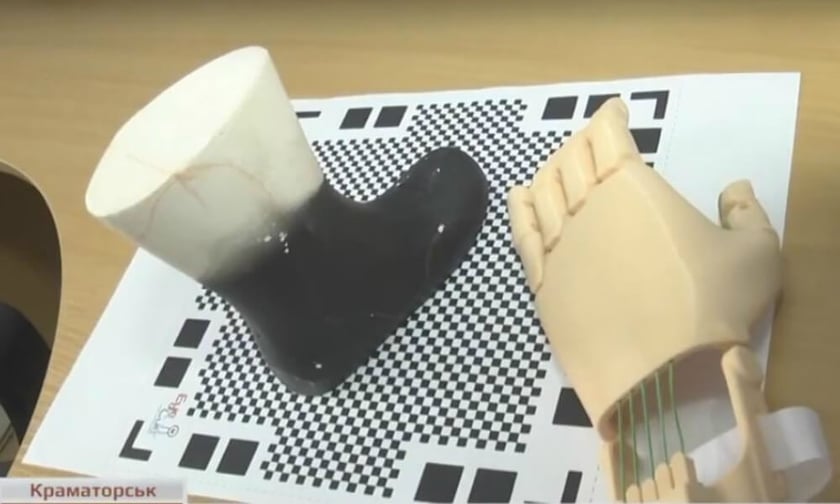 В Краматорске делают протезы на 3D-принтере
