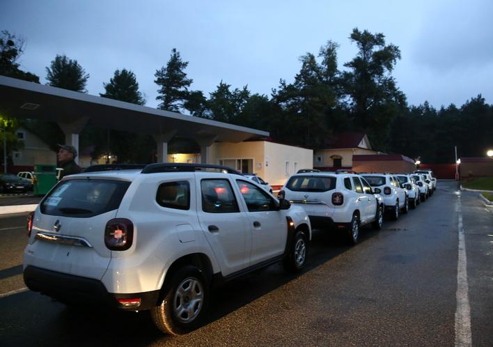 Прикордонники отримали 100 позашляховиків Renault Duster