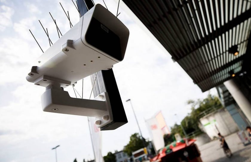 “Розумні” камери у Києві допомогли розкрити 2,5 тисячі злочинів