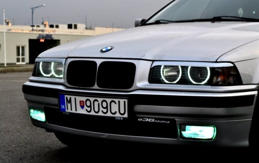 Розмитнили вже тисячу “євроблях”. Скільки отримав бюджет?