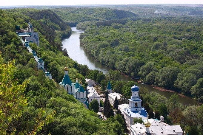 В Святогорске построят базу для международных соревнований