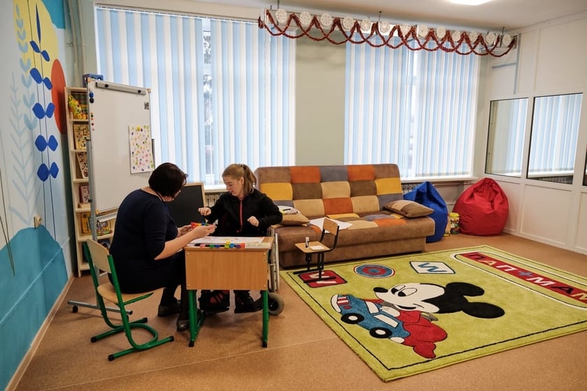 В Донецкой области создали 28 центров для детей с инвалидностью
