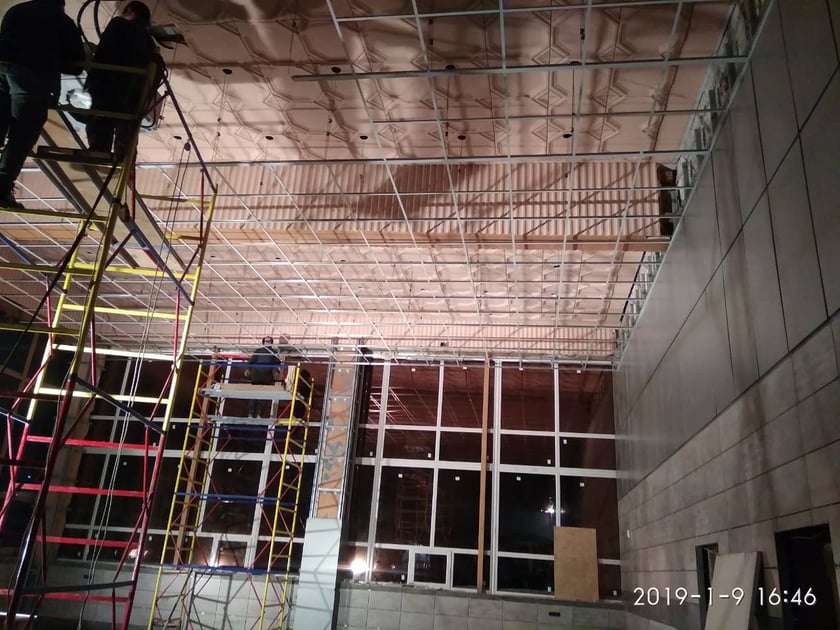 На Донбасі за 6 млн гривень ремонтують автовокзал