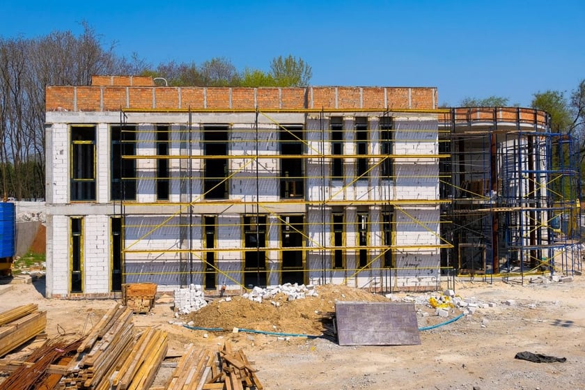 У Дніпрі “з нуля” зводять сучасний двоповерховий Олімпійський будинок