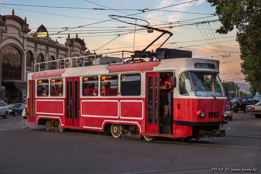 У Дніпрі закупили 20 модернізованих трамваїв
