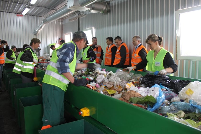 В ОТГ на Донеччині будують сміттєсортувальну станцію