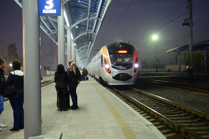 Улітку запустять поїзд, який зв’яже Херсонську та Донецьку області