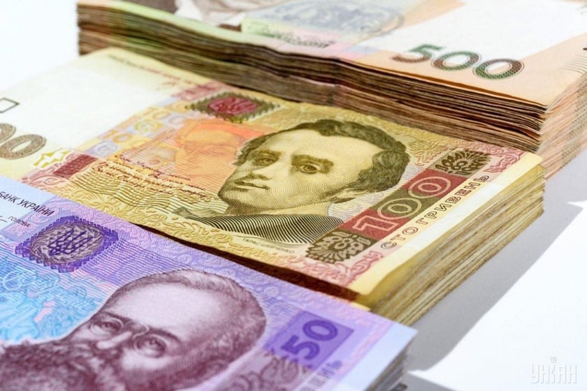 «Бюджетникам» на Донбасі збільшили зарплату