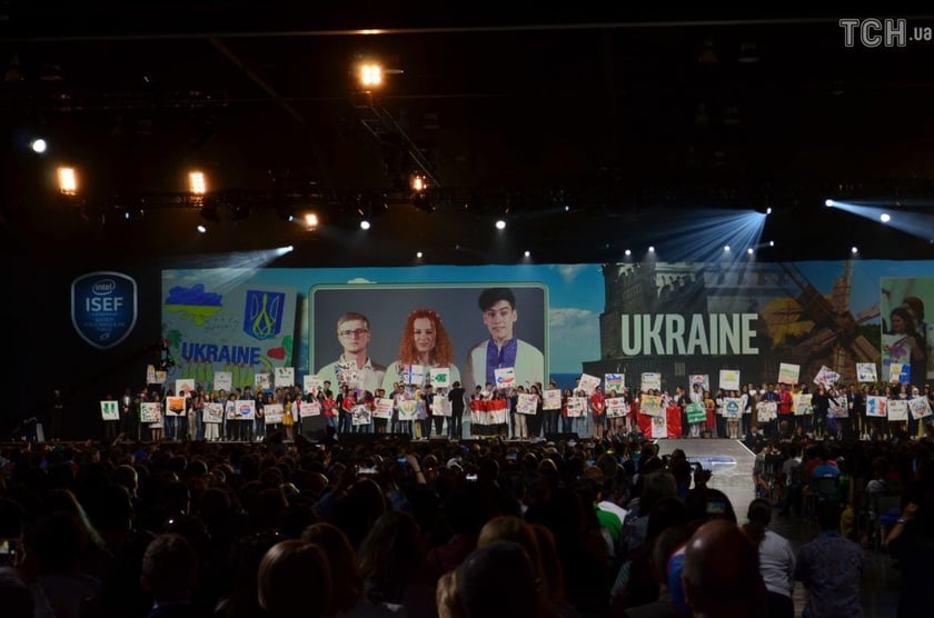 Юні українці зайняли призові місця на науковому Конкурсі геніїв у США