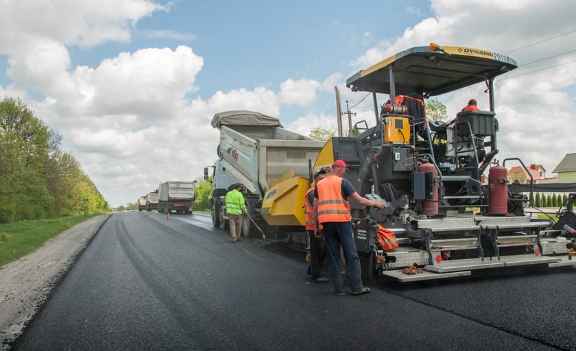 Територіальні дороги України будуть відновлювати за трьома технологіями