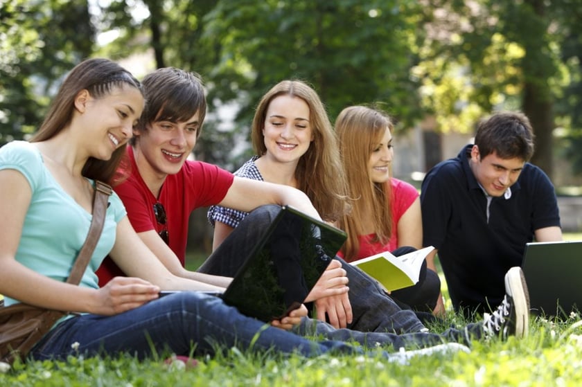 В українські виші надійшло понад мільйон заяв: найпопулярніші факультети