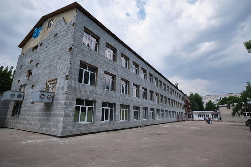 Литва надасть мільйон євро для реконструкції школи на Донеччині