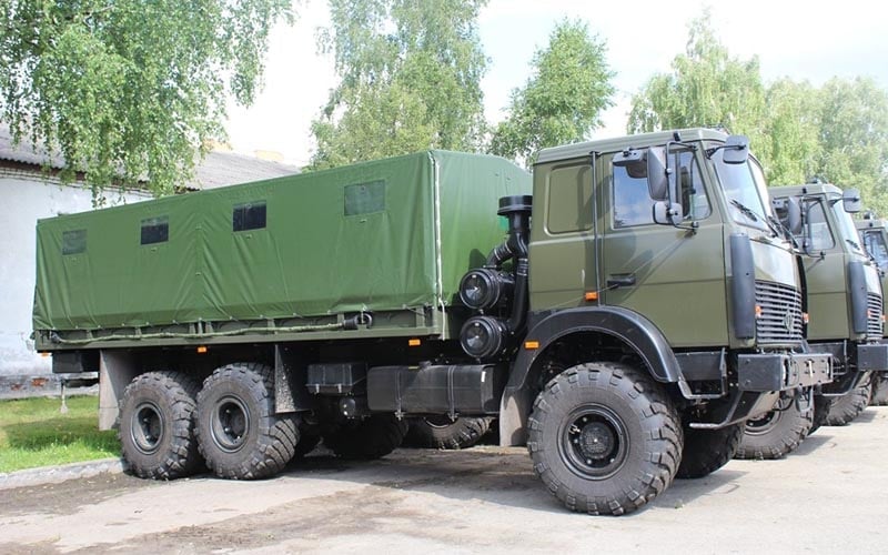 Десантники отримали 20 нових вантажівок