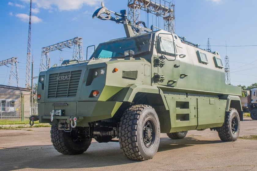 КрАЗ відправив на експорт партію броньованих автомобілів