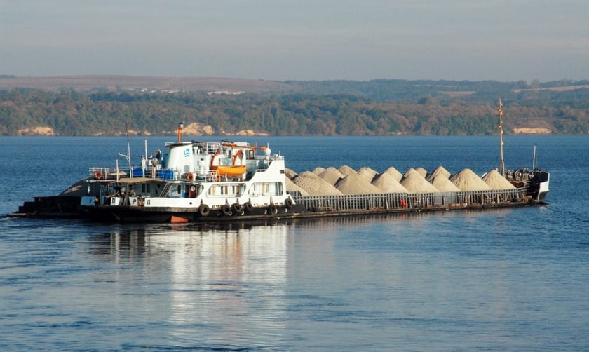 Вантажні перевезення Дніпром зросли майже вдвічі – Мінінфраструктури