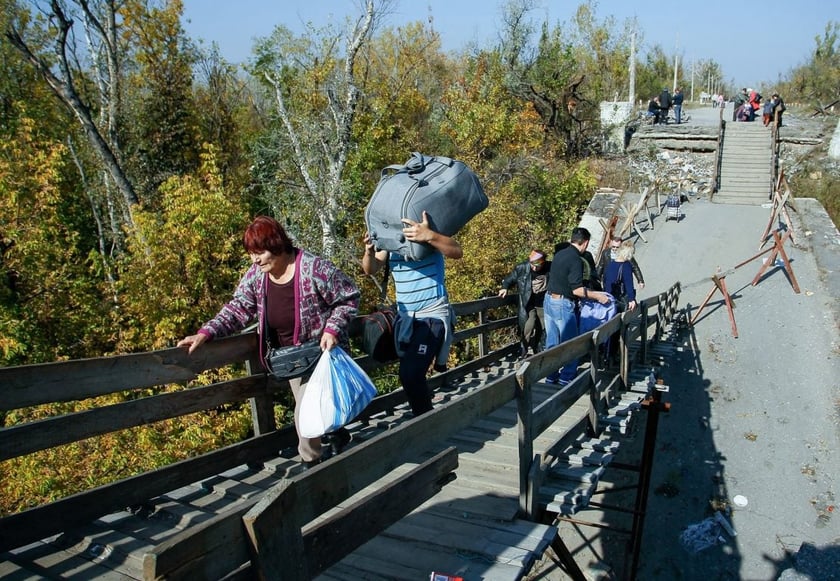 Міст у Станиці Луганській відкриють до кінця осені