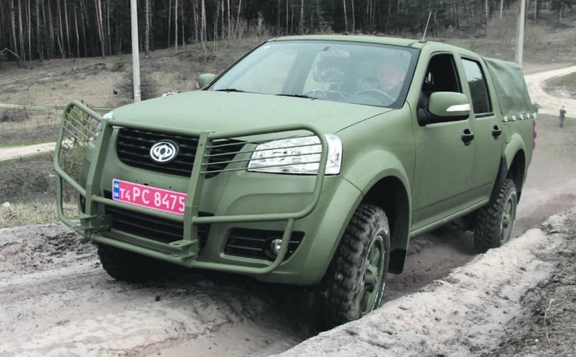 У Черкасах виготовляють позашляховики для ЗСУ