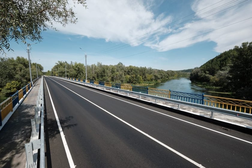 На Донеччині відремонтували міст через Сіверський Донець (ФОТО)