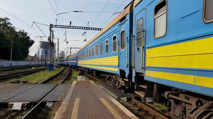 До Дня захисника курсуватимуть чотири додаткові поїзди