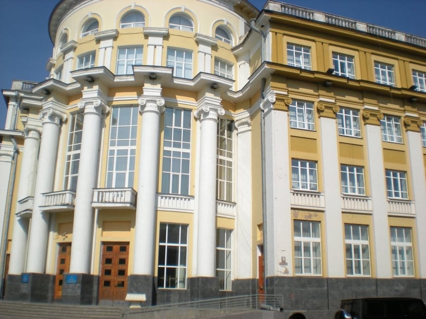 “Сенсорні кнопки” для голосування встановили у Вінницькій обласній раді