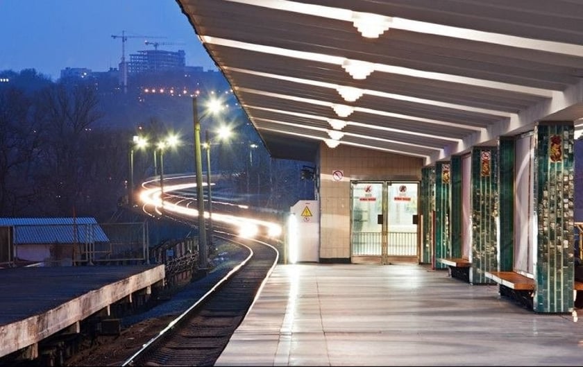 На Троєщину пропонують побудувати наземне метро: подробиці